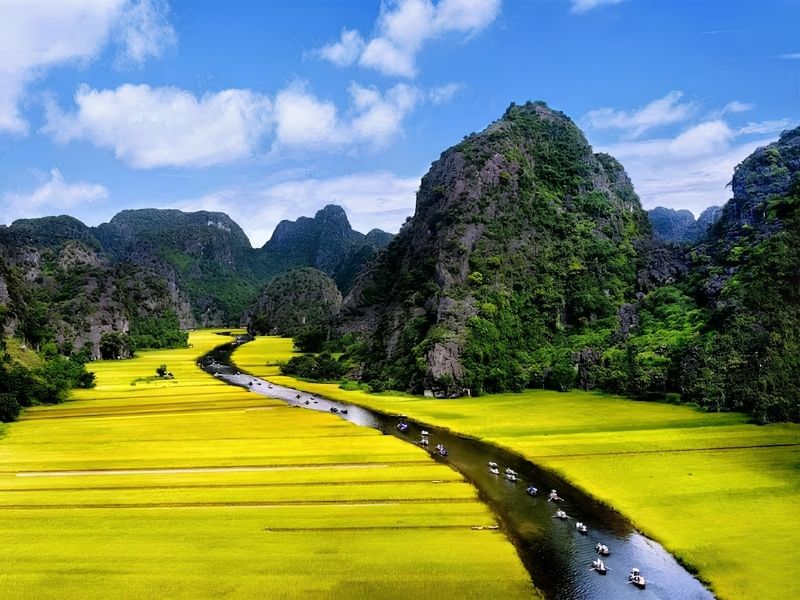 Tam Coc: better for easy countryside wandering