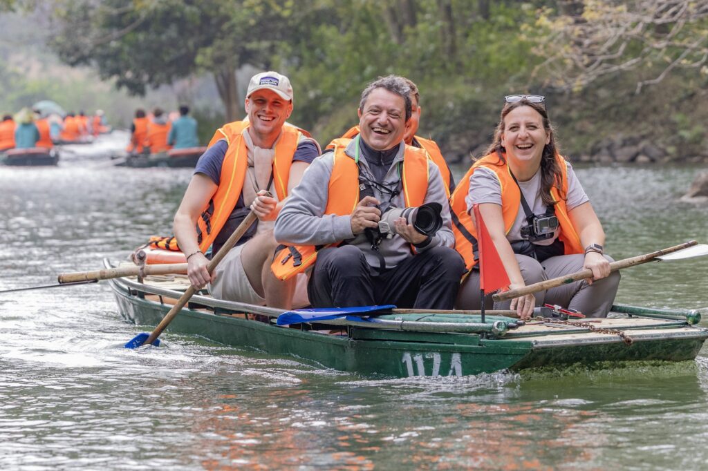 Ninh Binh Private Tour: Hike, Boat & Bike Hidden Highlights